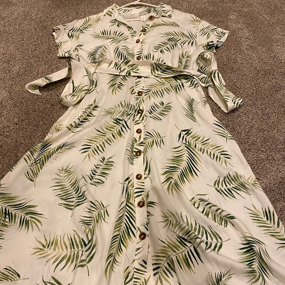H&M palm leaf tropics dress